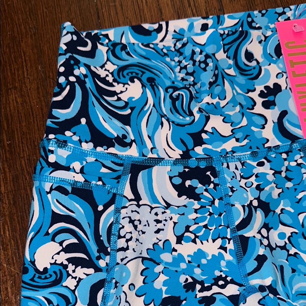 Lilly Pulitzer South Beach High Rise Shorts Resort White Mermazing sz XS - Picture 5 of 10